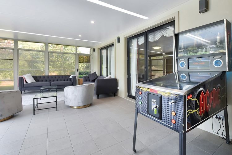 *Hot* Spoil someone special at Hunter Manor House – stunning luxury in super central location