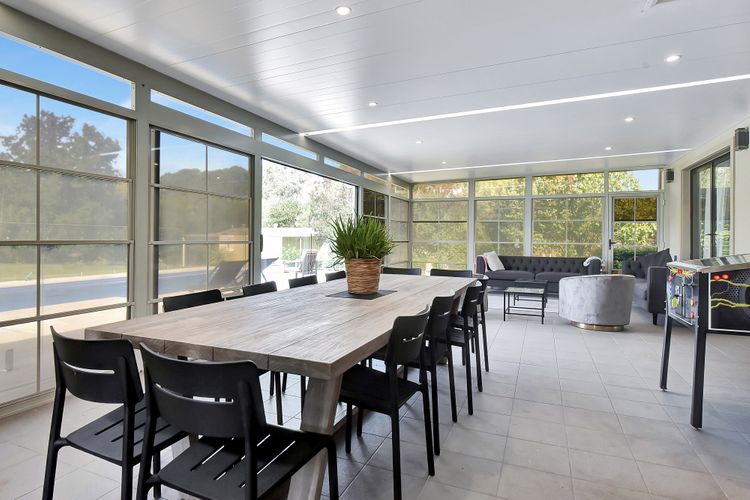 *Hot* Spoil someone special at Hunter Manor House – stunning luxury in super central location