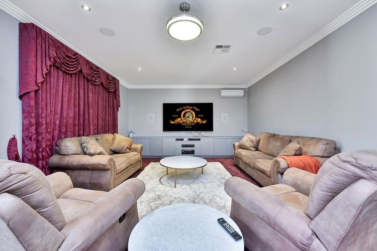 *Hot* Spoil someone special at Hunter Manor House – stunning luxury in super central location