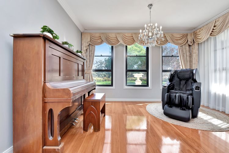 *Hot* Spoil someone special at Hunter Manor House – stunning luxury in super central location