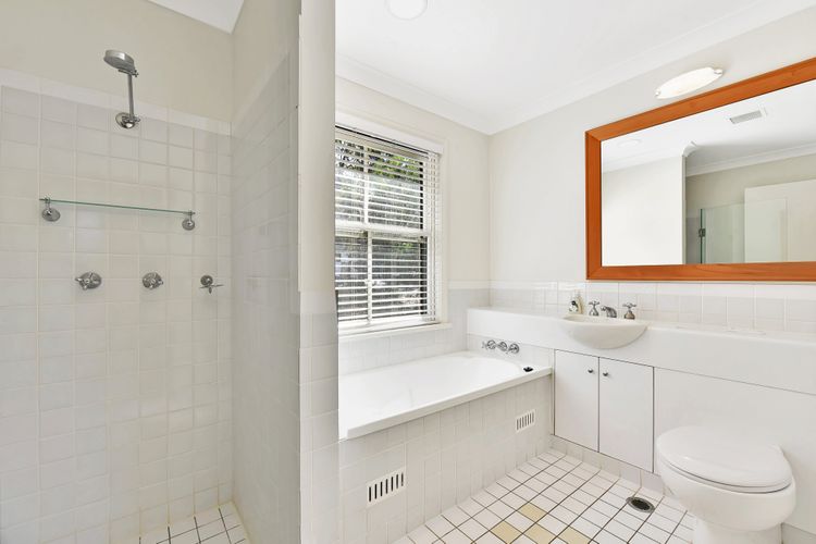Villa 2br Sauvignon Villa located within Cypress Lakes Resort