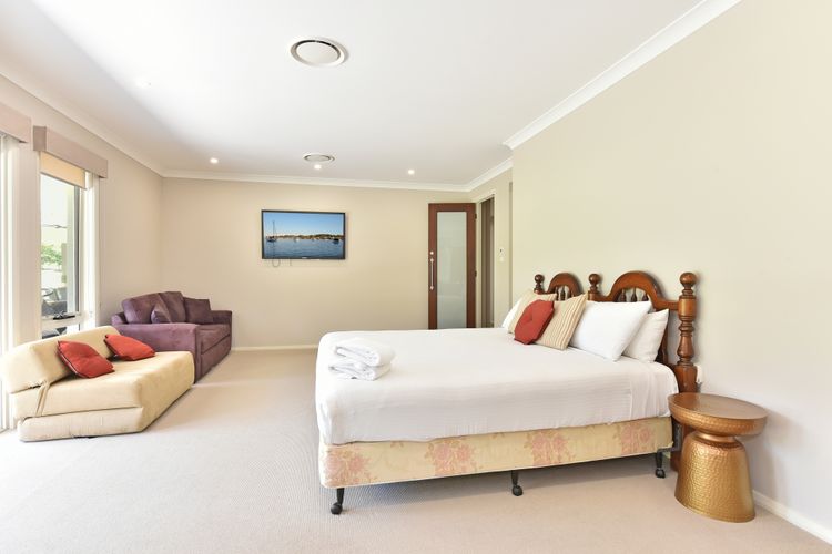 Peppertree Manor @ The Vintage