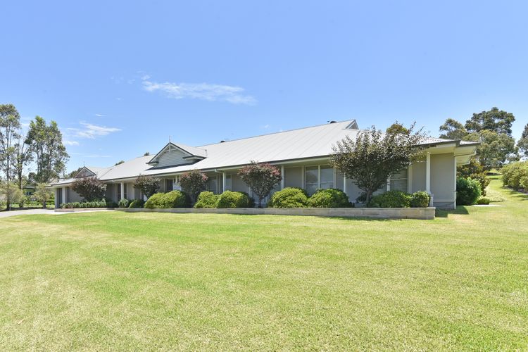 Peppertree Manor @ The Vintage