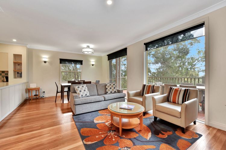 Villa 2br Pinot Nois Villa located within Cypress Lakes Resort