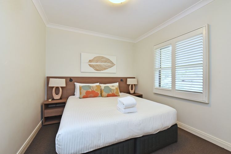 Villa 2br Pinot Nois Villa located within Cypress Lakes Resort