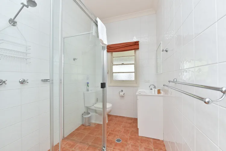 Tiled Design bathroom 