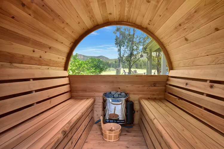 Brokenback Vineyard Luxe Homestead