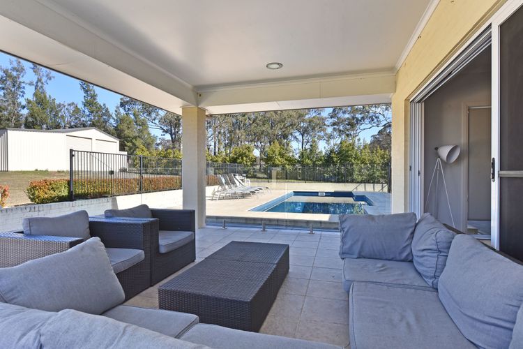 Hunter Winery Hideaway with Pool & Games Room