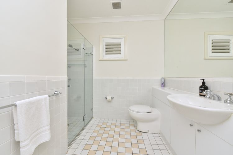 Villa 2br Chablis Villa located within Cypress Lakes Resort