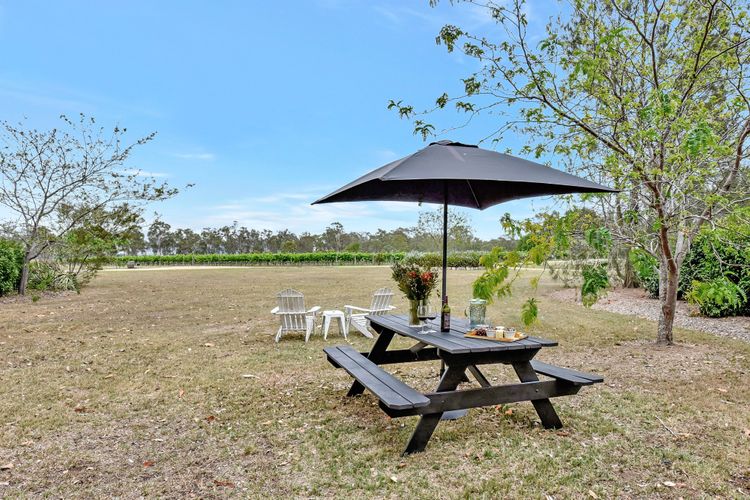 Bracken Ridge Vineyard – The Chetwynd – Villa 4