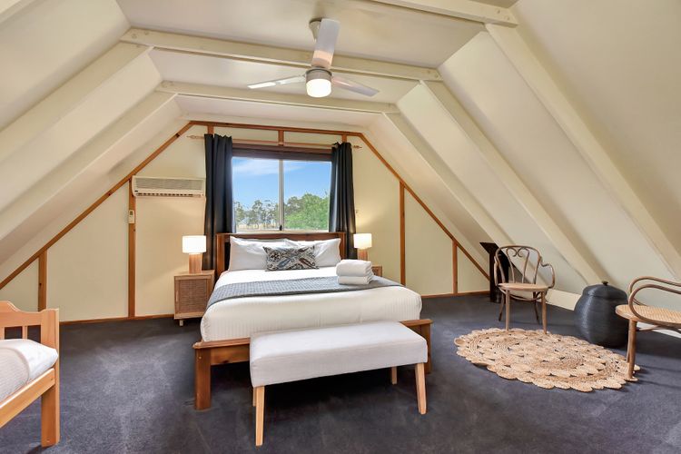 Bracken Ridge Vineyard – The Athabascan – Villa 5