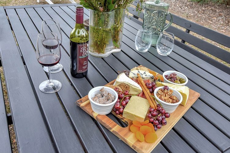Bracken Ridge Vineyard – The Entire Estate