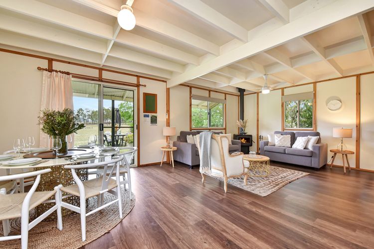 Bracken Ridge Vineyard – The Entire Estate
