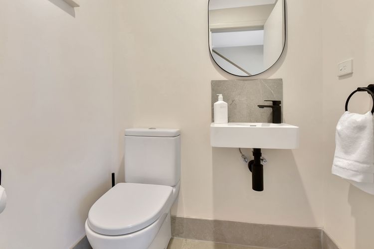 Premium Villa 2br Madeira at Cypress Lakes – Modern Sophistication