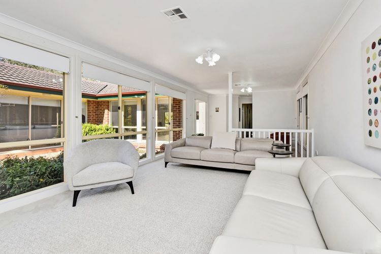 Home Among the Gum Trees – Lovedale. Central to wineries and wedding venues