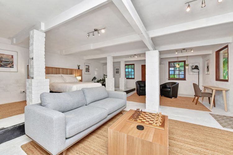 Misty Mountain Hideaway at Murrays Run ultra private rural escape with stunning views