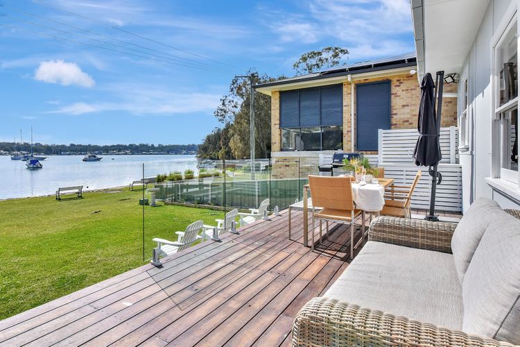 The Little Lake House at Rathmines waterfront on Lake Macquarie