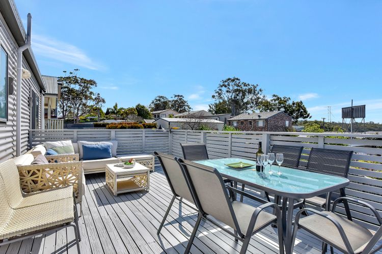 Seabreeze Bungalow – Lakeview Sunset Delight at Sunshine on Lake Macquarie