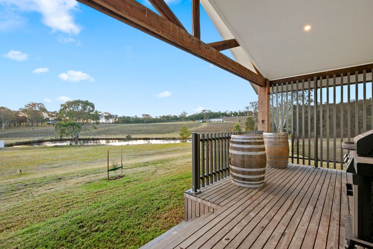 Molly Morgan Vineyard Villa Chardonnay. A Romantic Getaway for Two