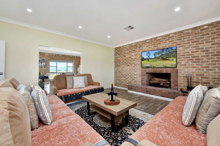 Lounge area wtih fireplace 
