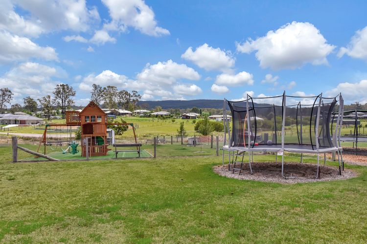 Sweet Serenade at Millfield Rosehill Peaks