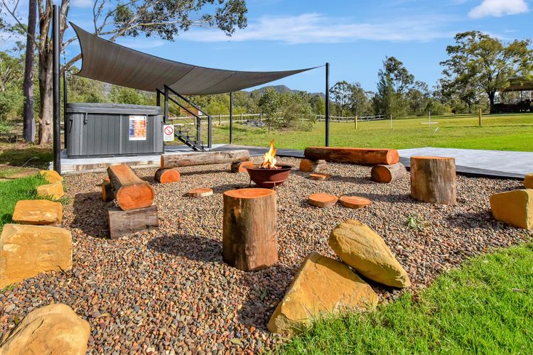 *New* Tranquil Vista Luxury Estate: Your Ultimate Weekend Haven