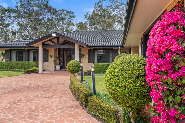 Slice of Heaven Family Retreat : Pool, Tennis and Good Times at Wilderness Waters