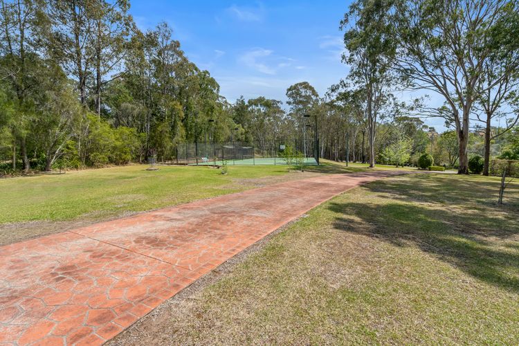 Slice of Heaven Family Retreat : Pool, Tennis and Good Times at Wilderness Waters