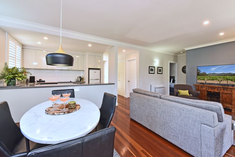 Villa 2br Pinot Gris Villa located within Cypress Lakes Resort