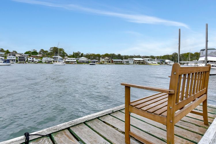 Balmoral Waterfront Escape at Lake Macquarie