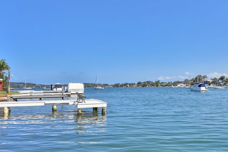Balmoral Waterfront Escape at Lake Macquarie