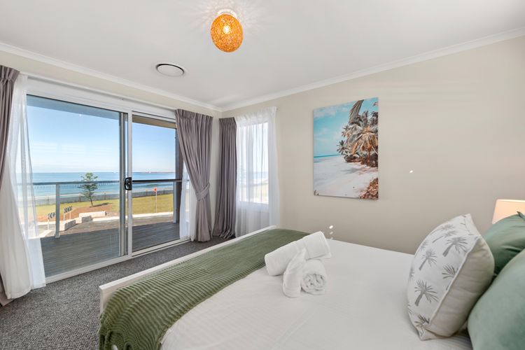 Queen Bedroom