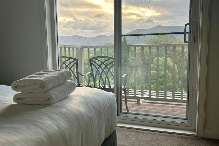 Villa  2br Mountain View Retreat Villa located within Cypress Lakes Resort
