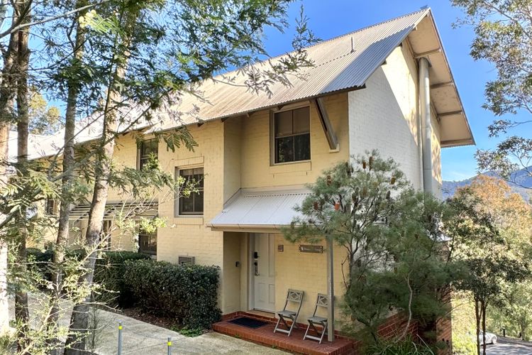 Villa  2br Mountain View Retreat Villa located within Cypress Lakes Resort