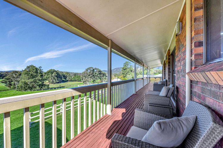 Overflow Downs-Riverside Acreage
