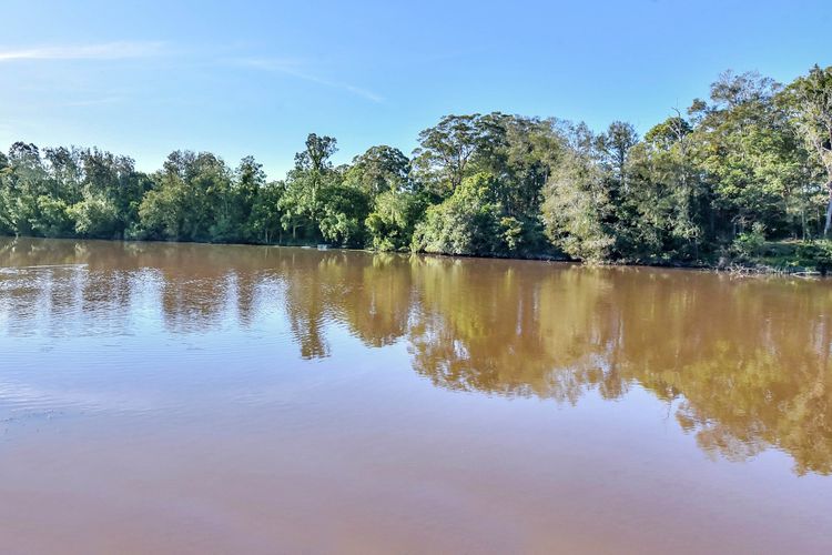 Overflow Downs-Riverside Acreage