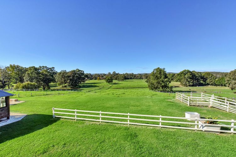 Overflow Downs-Riverside Acreage