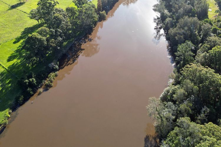 Overflow Downs-Riverside Acreage