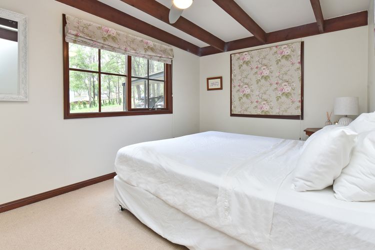Meadowbrook Manor in North Rothbury
