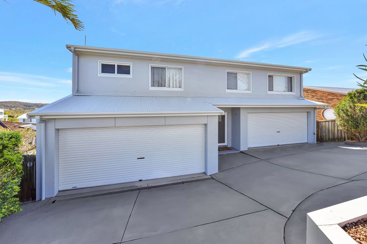 Panorama Beach House – Coastal Luxury with Stunning Views of the Caves Coastline