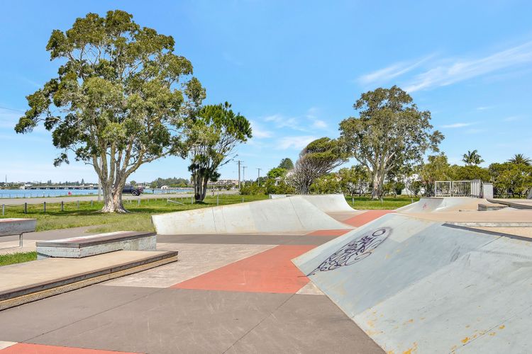 Palm Breeze at Caves Beach Villas sleeps 5