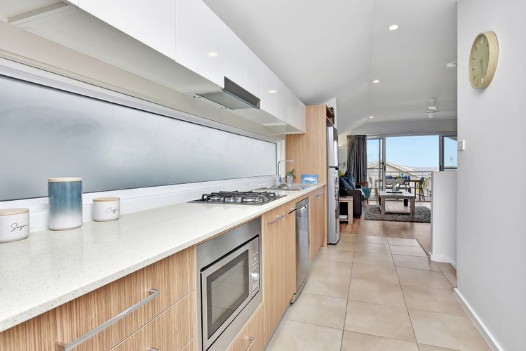 Saltwood Retreat at Caves Beach Villas
