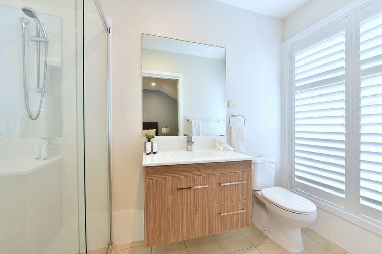 Bay Breeze at Caves Beach Villas