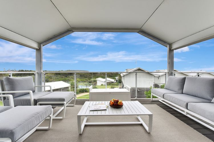 Bluewater Bliss at Caves Beach Villas