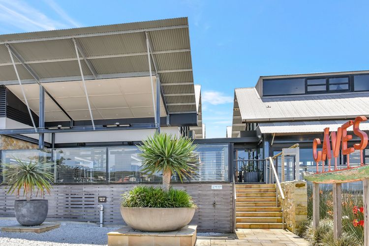 Caves Beach Villa Beach Escape