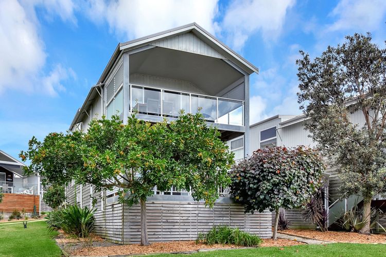Ocean Dreams at Caves Beach Villas