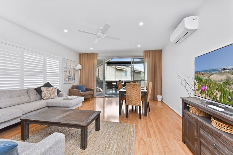 Coral Coast at Caves Beach Villas