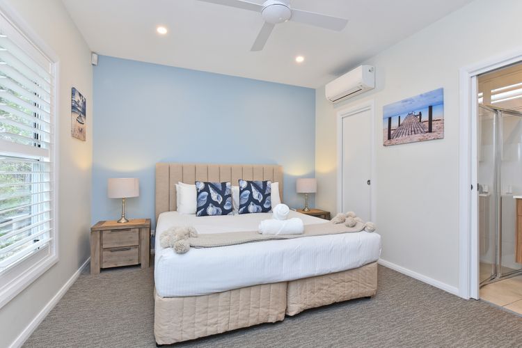 Coral Coast at Caves Beach Villas