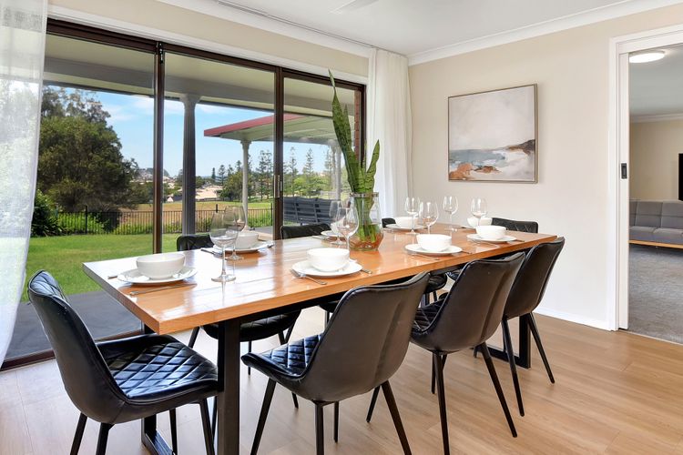 Merewether Summer Beach Getaway