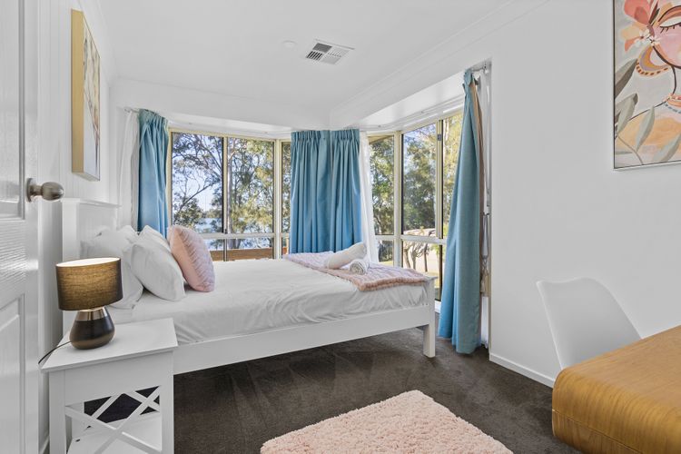 Waterfront Paradise Lodge Brightwaters